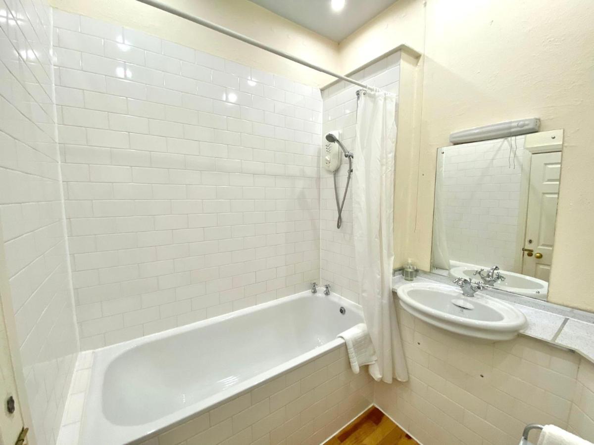 Royal Mile Mansions By Edinburgh City Apartments Екстер'єр фото